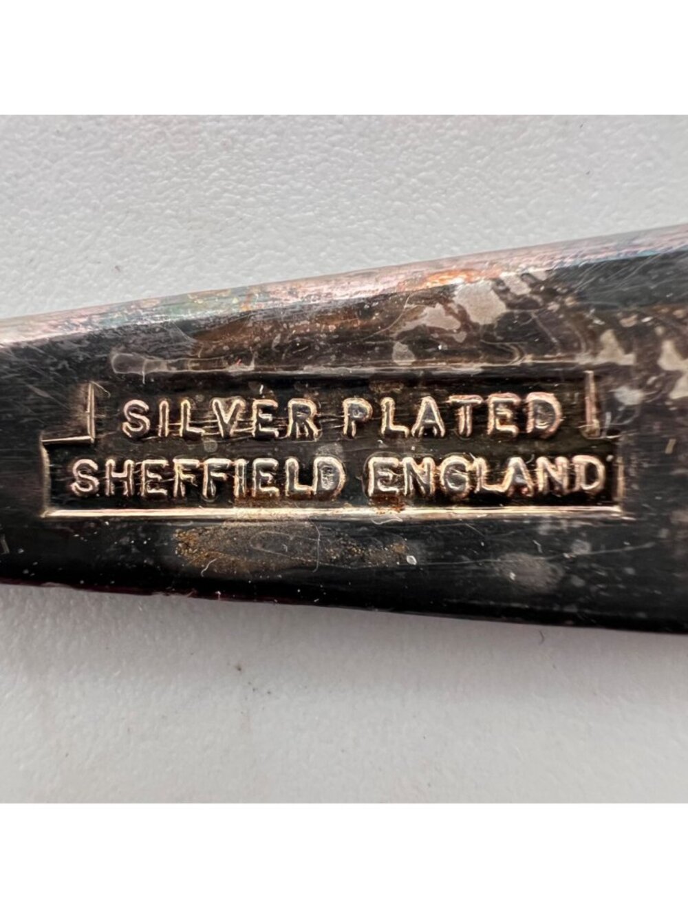 Vintage Silver-Plated Sheffield England Spoon Set In Box - 7 Pieces - Tarnished - Picture 3 of 7